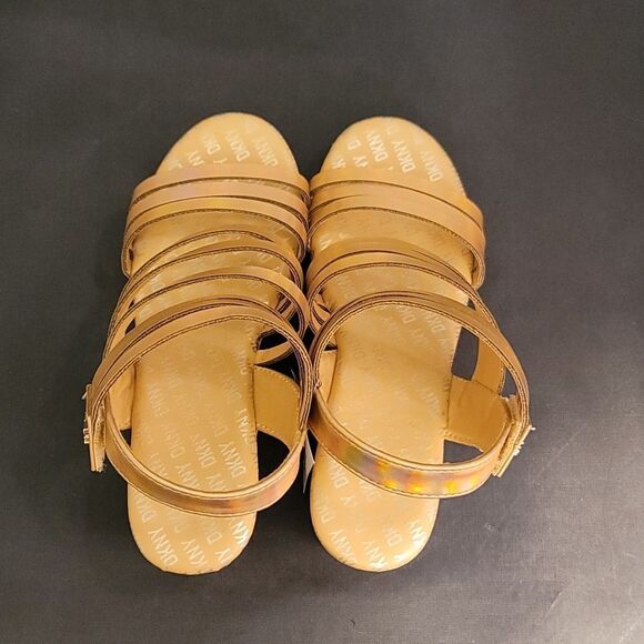 BRAND NEW DKNY KIDS AMBER LYNN PLATFORM WEDGE SANDAL G1 - Picture 6 of 15